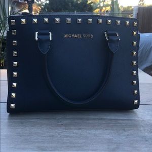 Medium Michael korsSelma